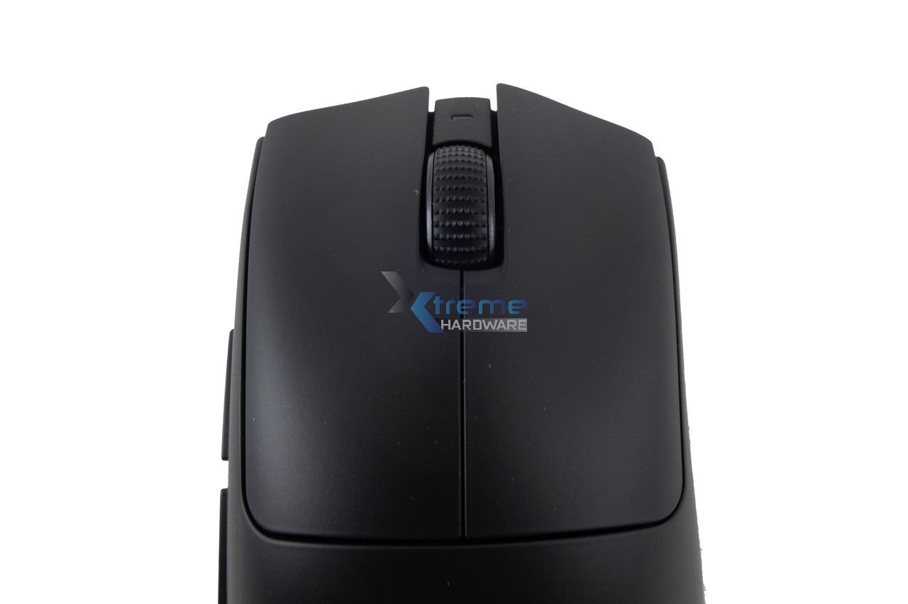 Razer DeathAdder V3 HyperSpeed 11 a4b2d